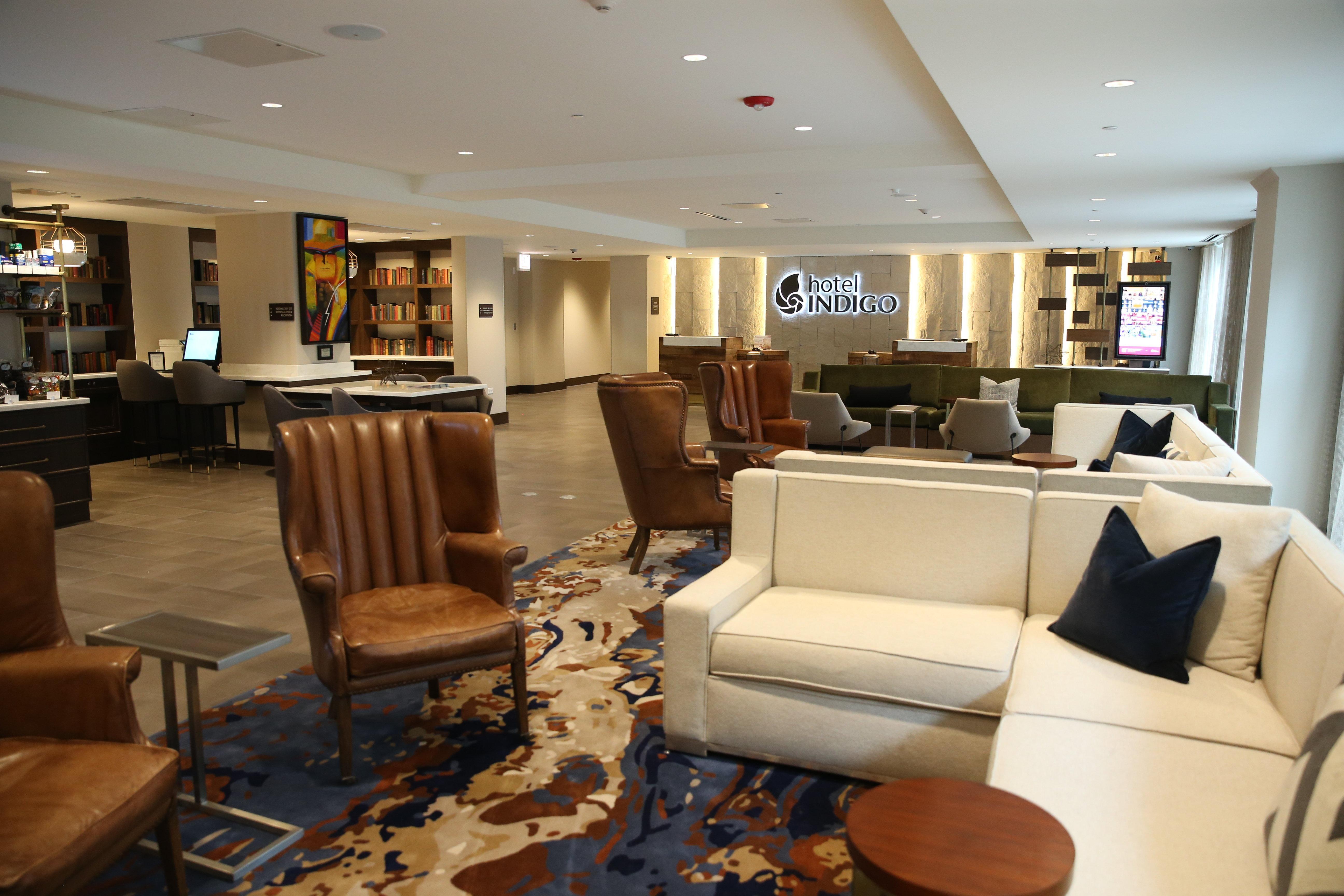 Hotel Indigo Naperville Riverwalk By Ihg Екстериор снимка