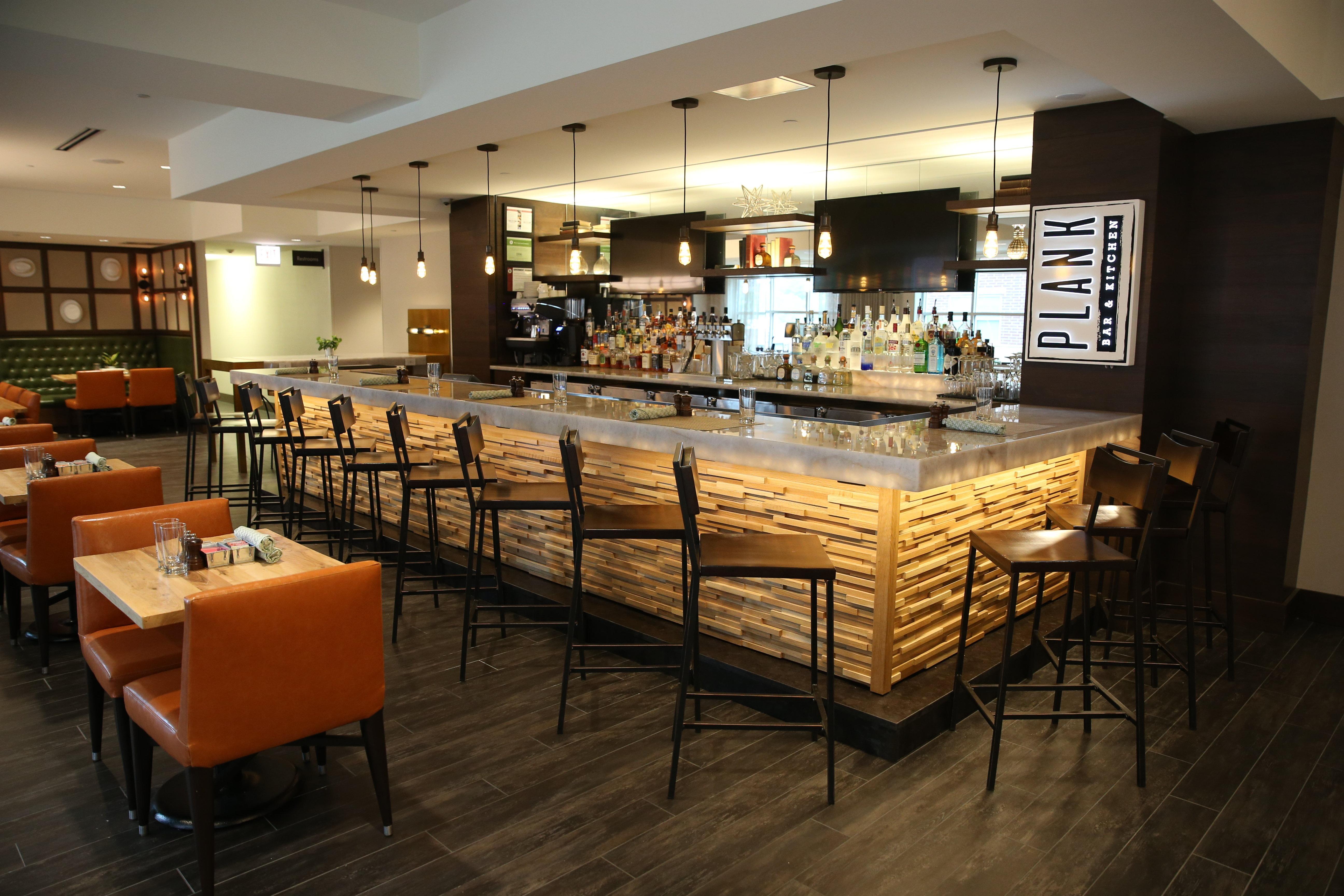 Hotel Indigo Naperville Riverwalk By Ihg Екстериор снимка