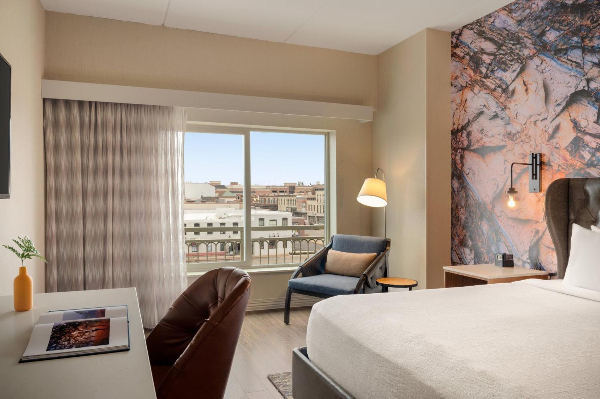 Hotel Indigo Naperville Riverwalk By Ihg Екстериор снимка
